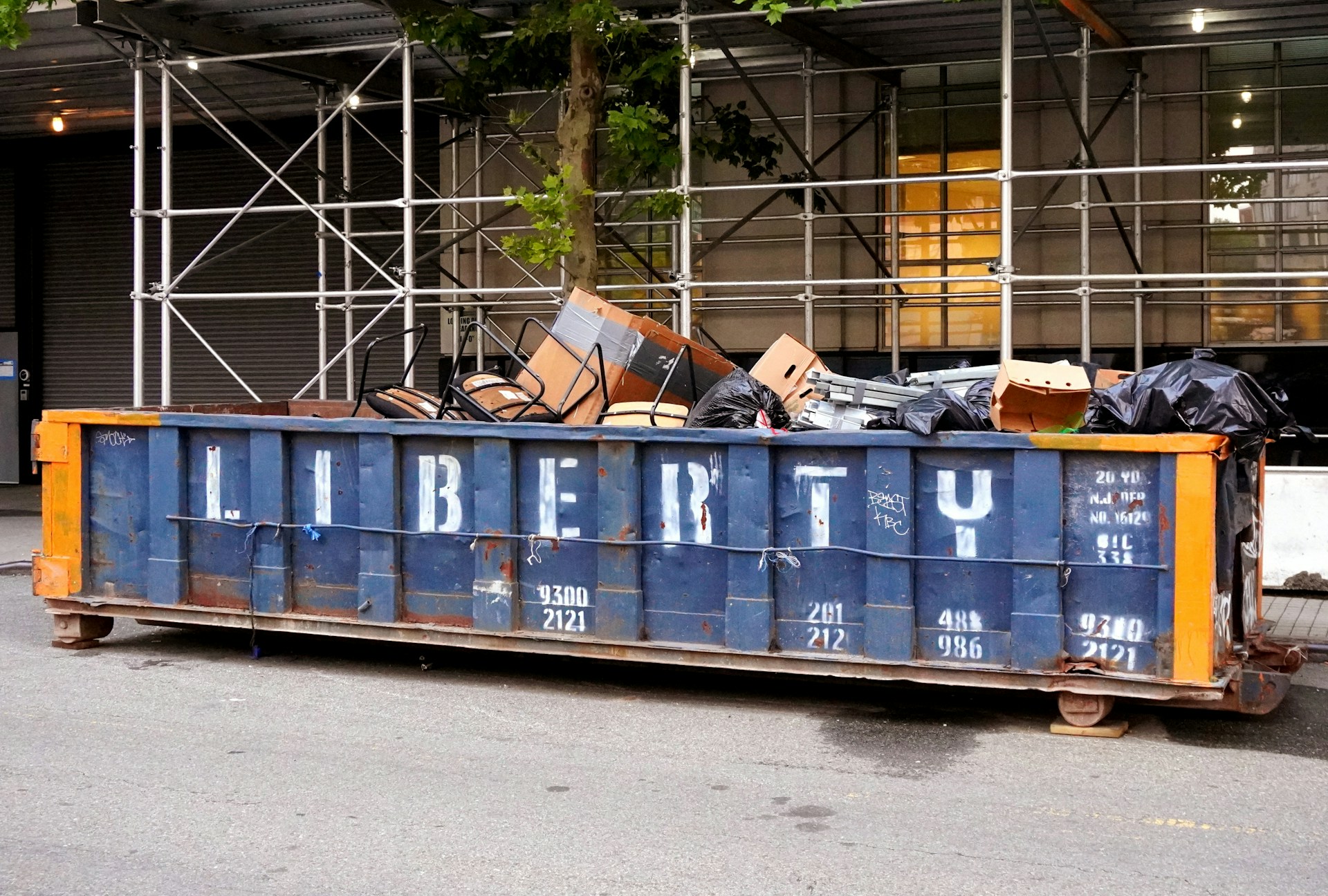 3 Things to Know Before Hiring a Roll-Off Dumpster Rental in Texas